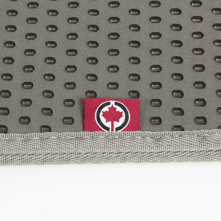 Magiczna Dwuwarstwowa Mata pod kuwetę CanadianCat czarna od ParrotPlanet.pl