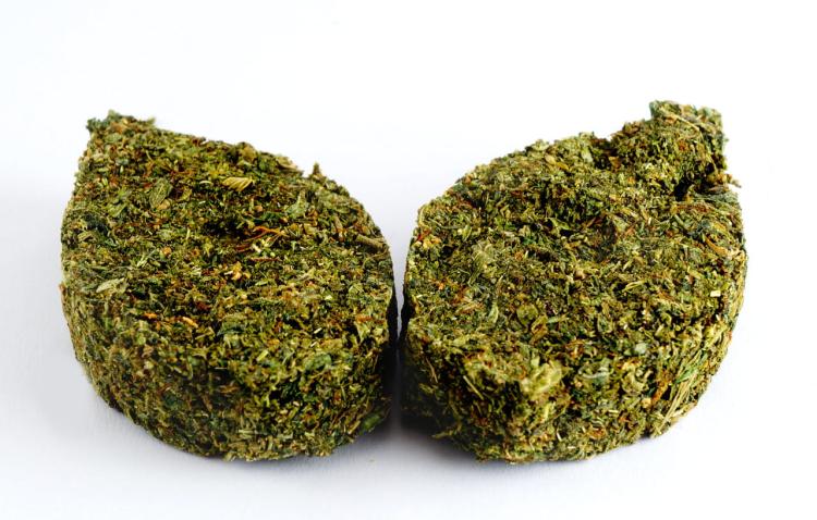 Konopne Ciasteczka z dodatkiem Ziół - dla wszystkich papug 45g  od ParrotPlanet.pl