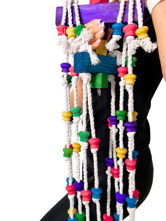 Longer | Ogromna zabawka | 100cm Drewnianej, Kolorowej Frajdy do chrupania | dla dużych papug od ParrotPlanet.pl