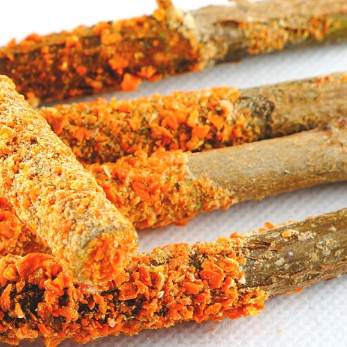 Paluszki z Marchewką - Pyszna Przekąska dla Wszystkich Gryzoni w tym: królików, kawii domowej, myszy, chomików, szczurów, myszoskoczków od ParrotPlanet.pl